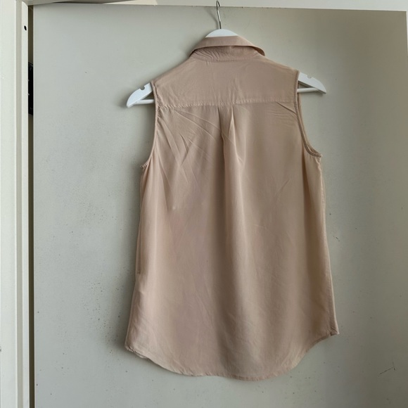 Equipment Beige Silk Sleeveless Blouse - Picture 2 of 5